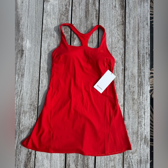 Lululemon Lightweight Tennis Dress Hot Heat Red size 8 NWT 🎾 - Picture 2 of 11